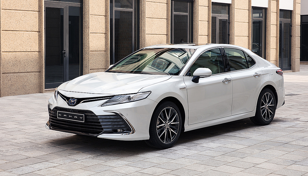 toyota-camry-2-1639733236-1639-9625-3741-1639734273